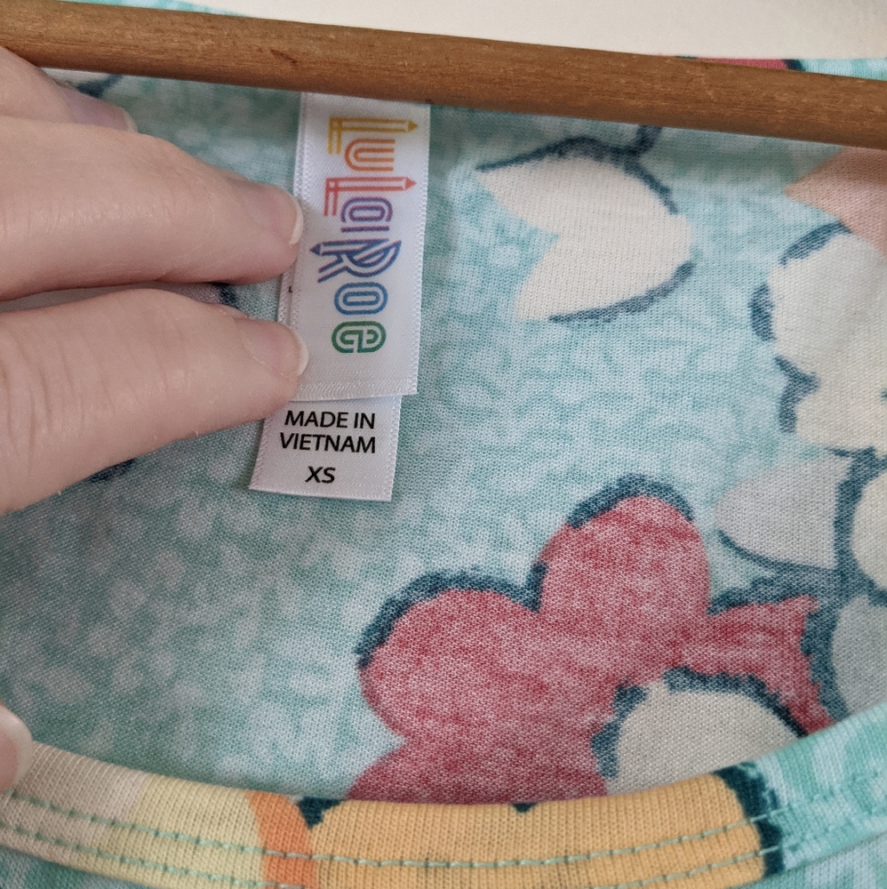 LuLaRoe - Disney Print Irma Tunic - Size XS - Picture 3 of 5